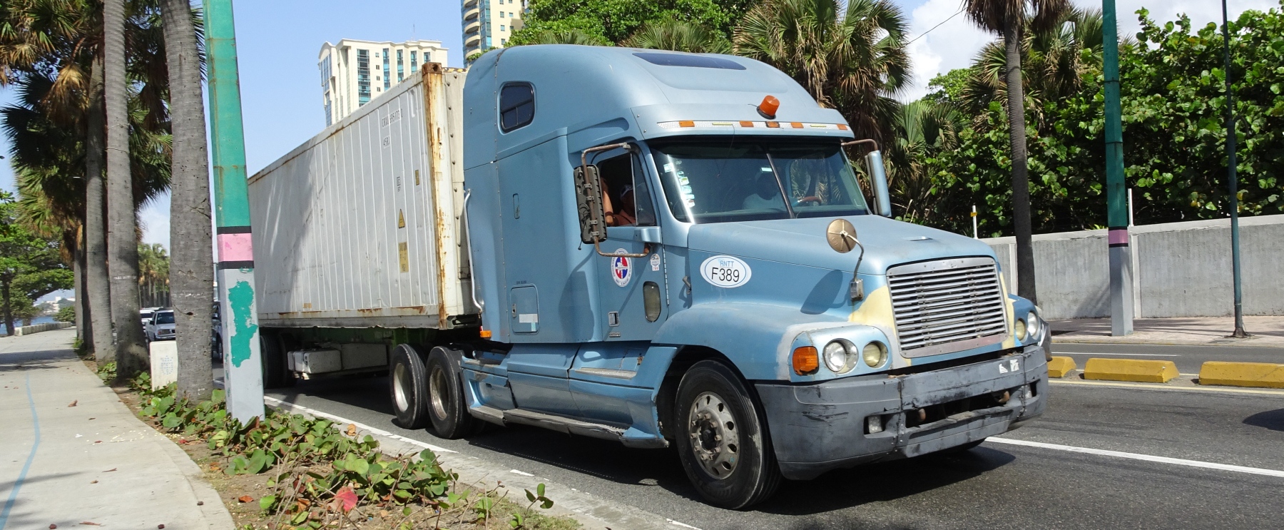 Freightliner Century